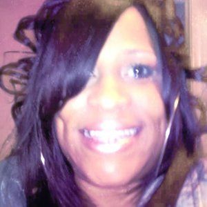 Meet your Posher, Kendra